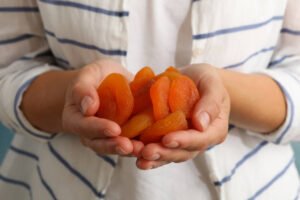 Read more about the article How Dried Apricots Can Boost Your Immune System